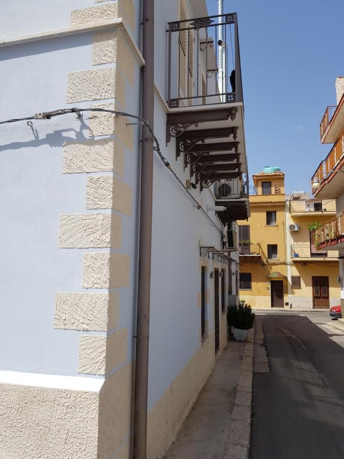House Orlando Hotel Sferracavallo Exterior photo